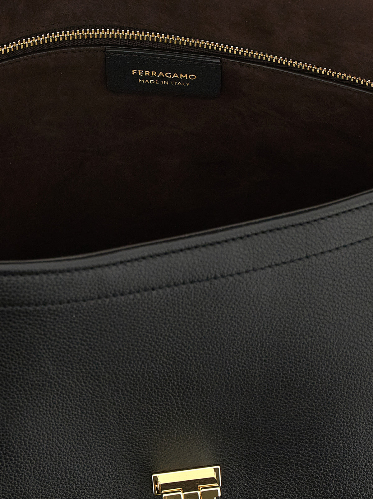 Schwarze Kalbsleder-Schultertasche