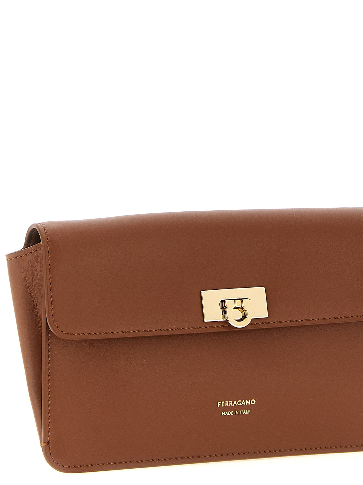 Braune Kalbsleder-Clutch